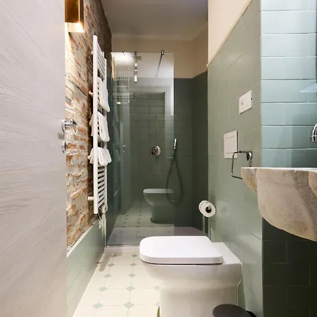 Flower Moon - Emme Loft Apartman